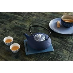 Bredemeijer Tee-Kanne Yantai, Gusseisen, Mit Edelstahl-Filter, Dunkelblau, 1,2 L 10 Bredemeijer Tee-Kanne Yantai, Gusseisen, Mit Edelstahl-Filter, Dunkelblau, 1,2 L -Heimtextilien 131a8173a2fcaa976c5863c2d4e0f7467a7fb2e3 tee kanne bredemeijer yantai gusseisen