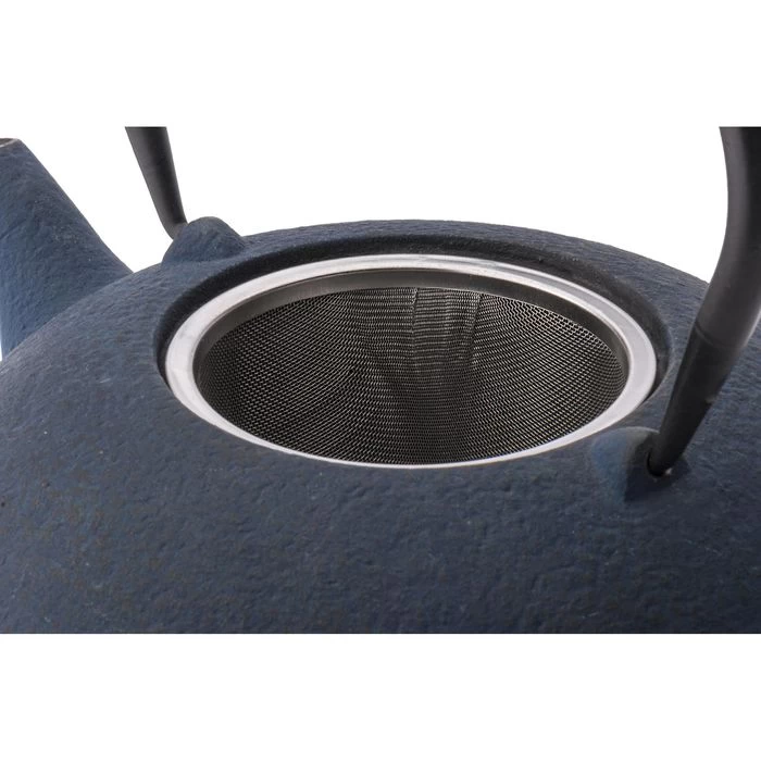 Bredemeijer Tee-Kanne Yantai, Gusseisen, Mit Edelstahl-Filter, Dunkelblau, 1,2 L 7 Bredemeijer Tee-Kanne Yantai, Gusseisen, Mit Edelstahl-Filter, Dunkelblau, 1,2 L – Bild 5