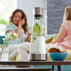 Emsa Karaffe Flow Slim 514233, Mit Kühlstation Und Deckel, 1 Liter -Heimtextilien 998a29498774928092e4188bcb237fa0d5255d89 karaffe emsa flow slim 514233